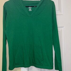 🦋Adidas green hoodie long sleeve t shirt 5/25$